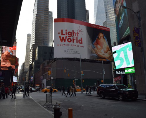 Light the World Billboard 2017, Times Square, New York City (120'x75' 9,375 sq ft)