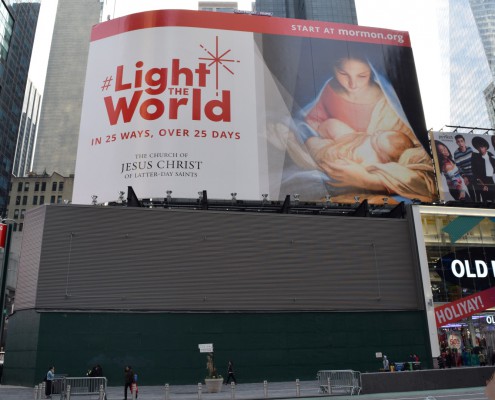 Light the World Billboard 2017, Times Square, New York City (120'x75' 9,375 sq ft)